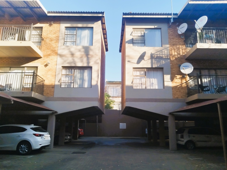 2 Bedroom Property for Sale in Potchefstroom North West